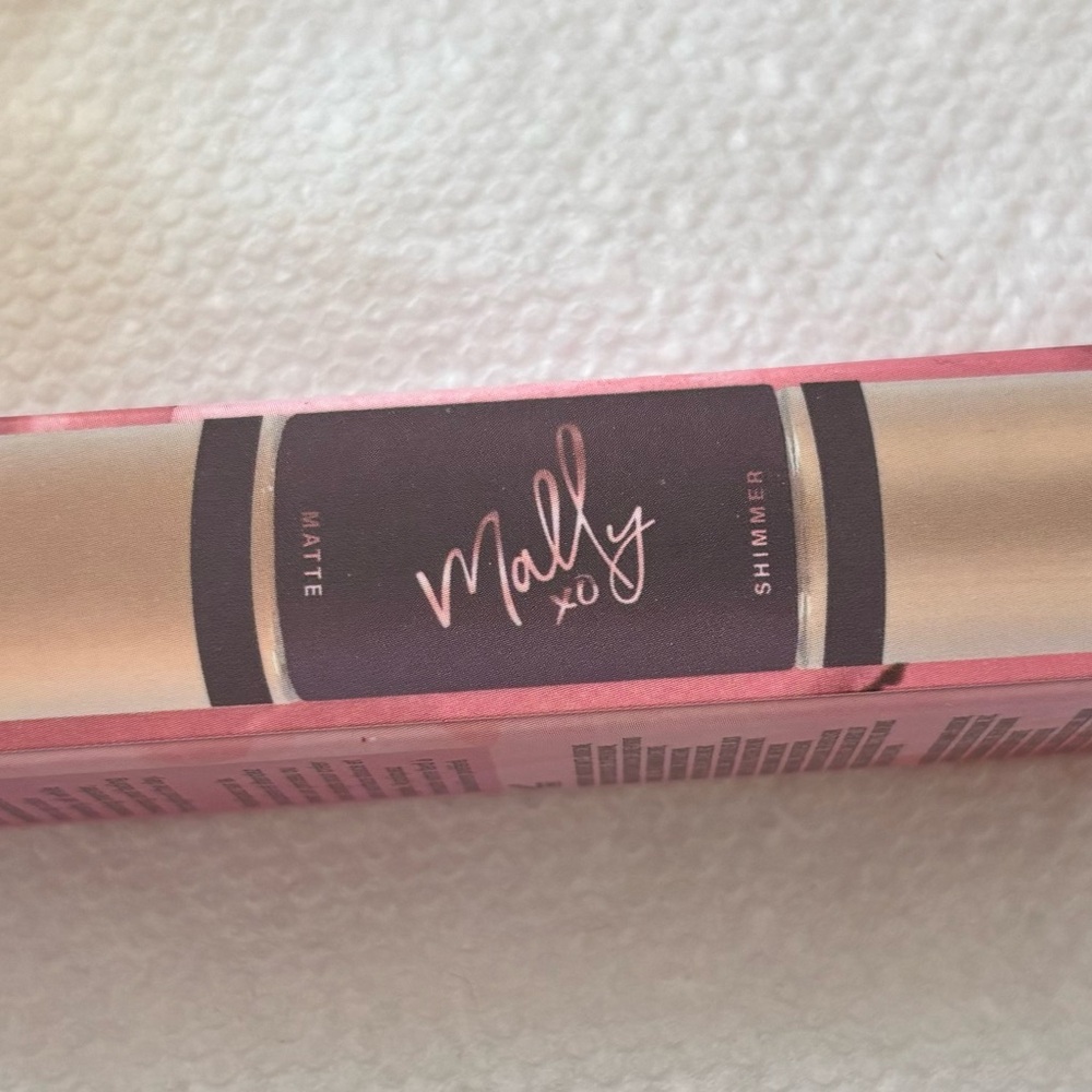 Mally Beauty Evercolor Longwear Eyeshadow Base in Universal BNIB - Picture 4 of 6